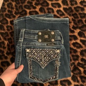 2 pairs of miss me jeans and 2 pairs of 7 for all mankind